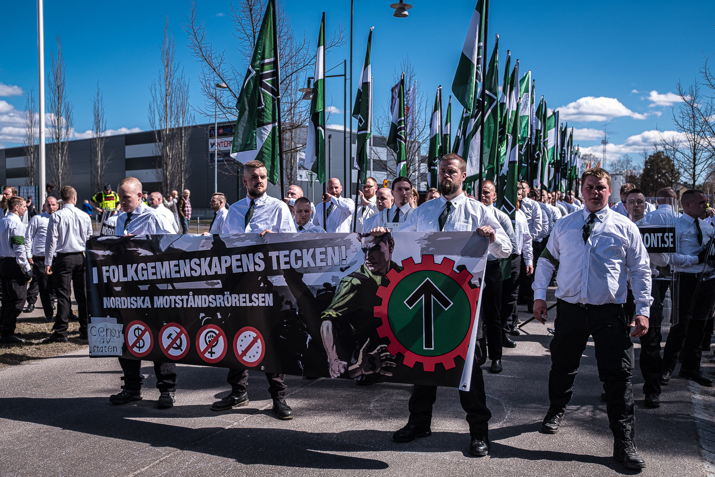 La pancarta de la capçalera de l’organització neonazi sueca